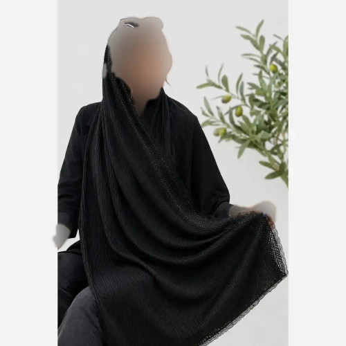 شال مجلسی مشکی برشکا لب دانتل و نگین کوبی طرح مزونی ابعاد 180 در 70 سانتیمتر