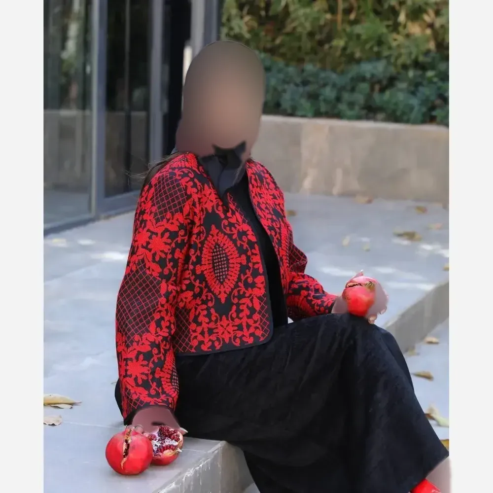 ست کت و سارافون مدل ترنج جنس کت تافته و سارافون کرپ اندونزی فری سایز