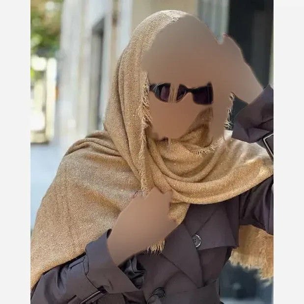 شال زنانه لب ریش جنس کنف سنگ شور بهاره شیک