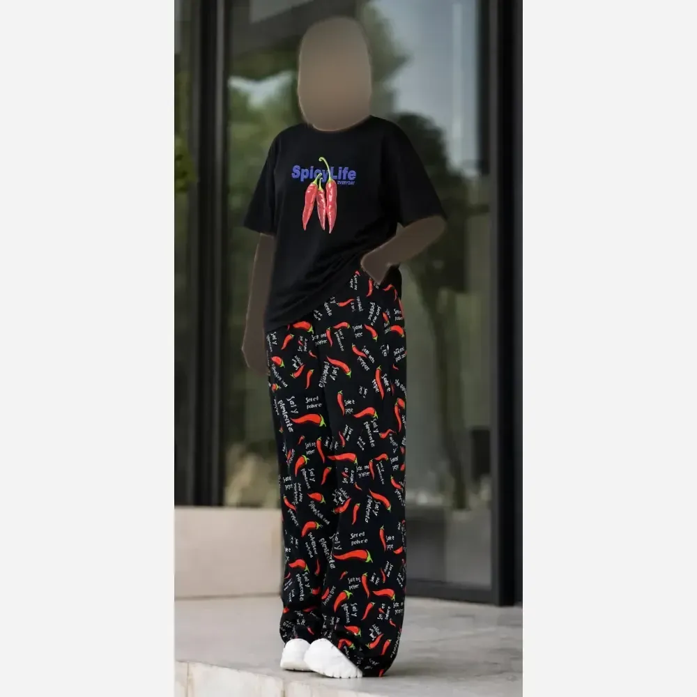 ست تیشرت نخ پنبه و شلوار بوگاتی مدل pepper رنگ مشکی و سفید سایز فری 38 تا 48