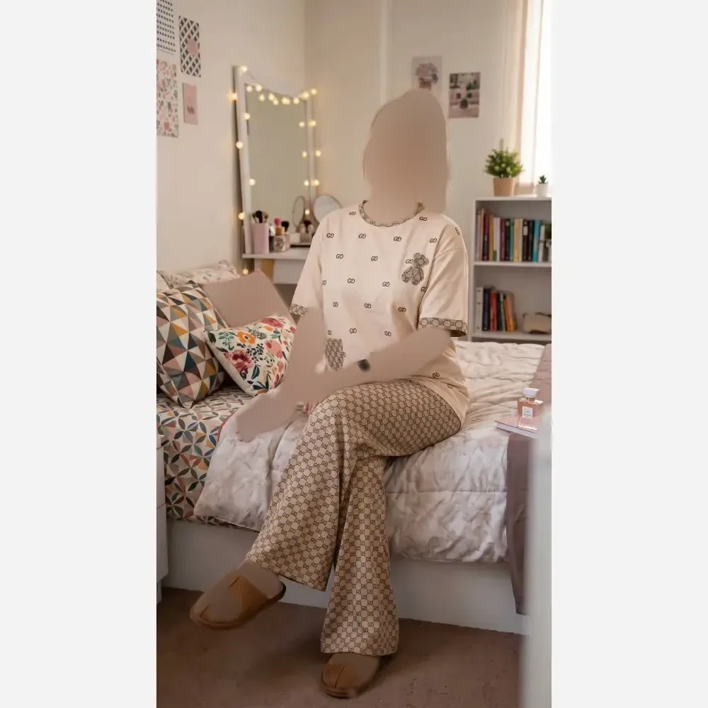 ست تیشرت شلوار توخونگی طرح خرس گوچی جنس گلکسی اسپان فری سایز