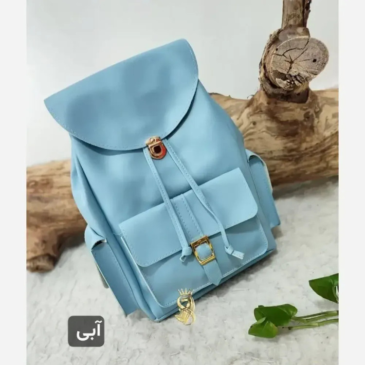 کوله پشتی اسپرت چرمی مدل قفل ابعاد 37 در 28 جنس چرم صنعتی درجه یک