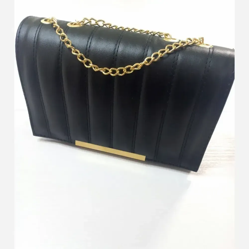 کیف لنسر چرم مشکی کیفیت اصلی اندازه 23 در 14 سانت