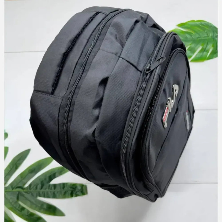 کوله پشتی دبیرستانی برزنتی درجه یک با جای لپ تاپ و دو جیب قمقمه در دو رنگ FILA و CAT