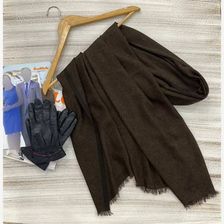 شال مخمل کبریتی لمه دار فری سایز