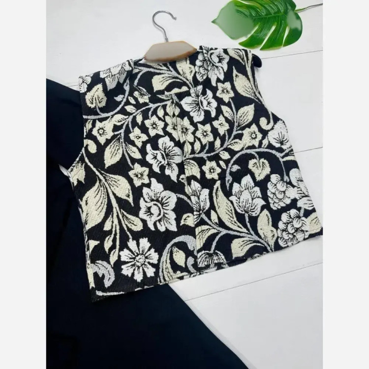 سارافون کریشه با جلیقه سوزن دوزی مدل نیوشا سایز 38 تا 46