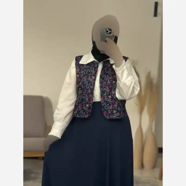 ست کت و دامن زنانه جنس لینن شانتون سه نخ