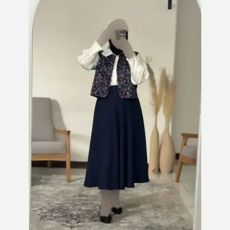 ست کت و دامن زنانه جنس لینن شانتون سه نخ