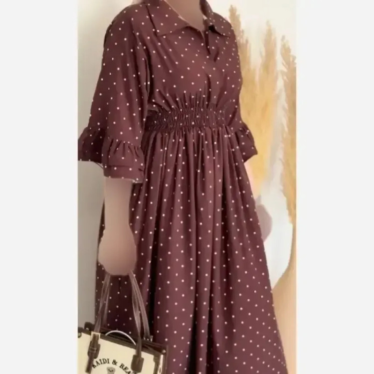 پیراهن زنانه مدل نیکا جنس کرپ فلور درجه یک رنگ شکلاتی سایز 5
