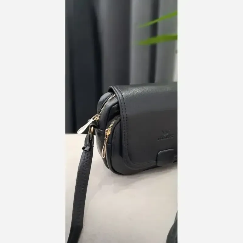 کیف اسپورت هلن چرم خارجی مشکی سایز 20 در 15 با بند دوشی