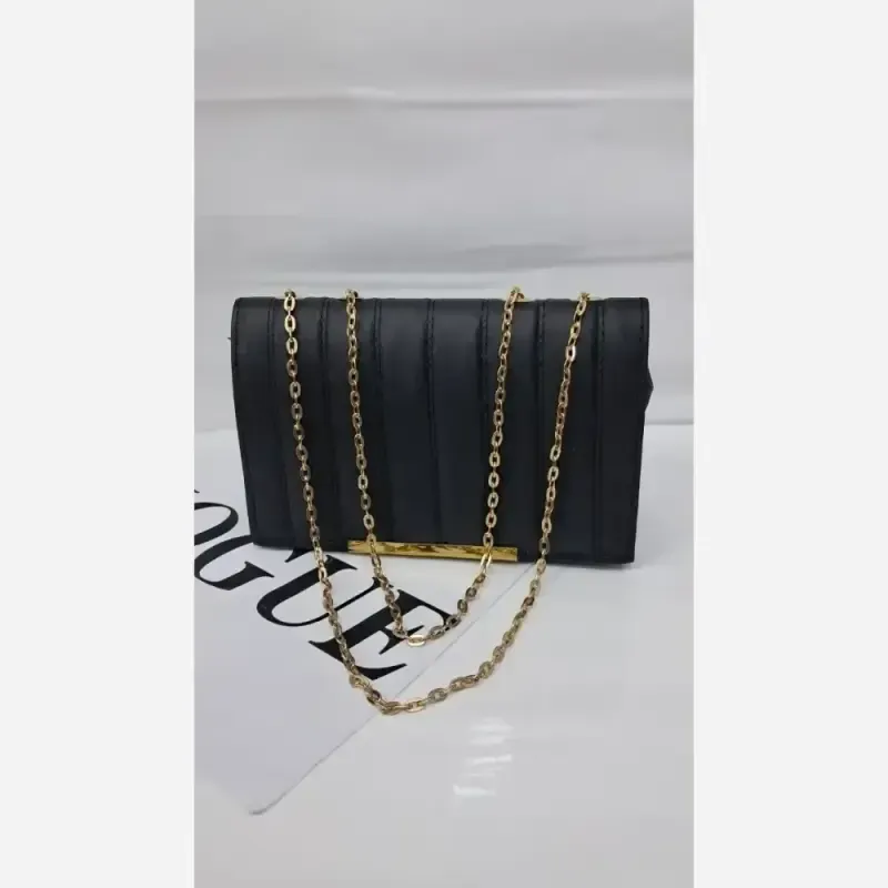 کیف بند زنجیری چرم مشکی زنانه سایز 14 در 20