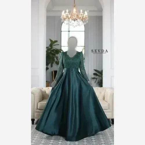 پیراهن مجلسی مدل دلوین بالاتنه فلوک شاین و دامن ساتن آمریکایی سایز 38 تا 54