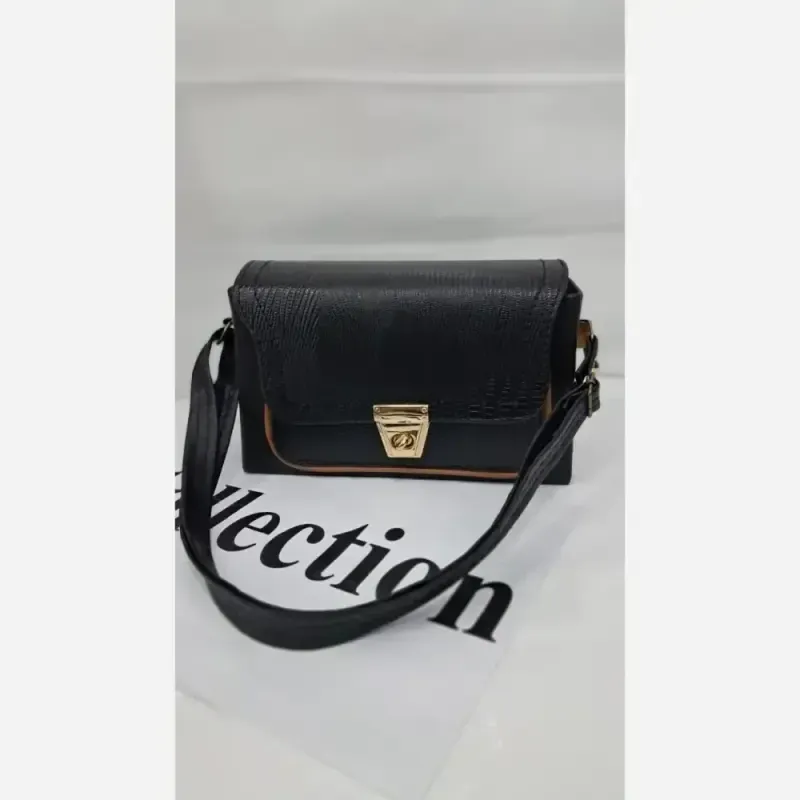 کیف دوشی چرم الیزه زنانه مدل goli سایز 15*20 تک رنگ بند بلند جاگوشی سبک