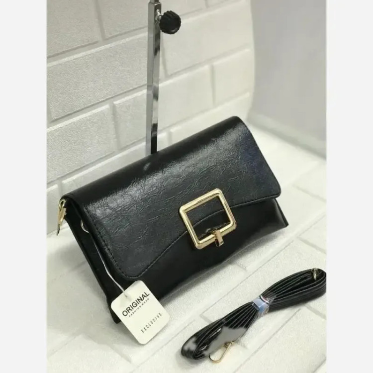 کیف دوشی زنانه چرم مشکی مدل zemo سایز 22 در 15 سانتیمتر