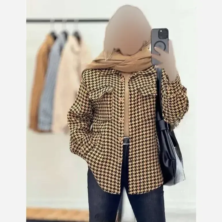 شکت پیچازی زنانه جنس تافته فری سایز رنگ قهوه ای و سفید مشکی