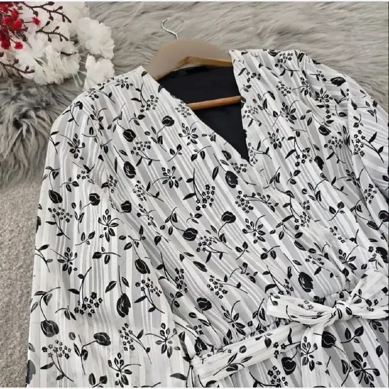 پیراهن حریر لمه دار شانی فری سایز مدل یقه چپ و راستی