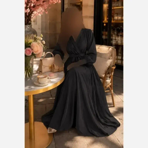 پیراهن بلند حریر میله ای مشکی فری سایز مجلسی