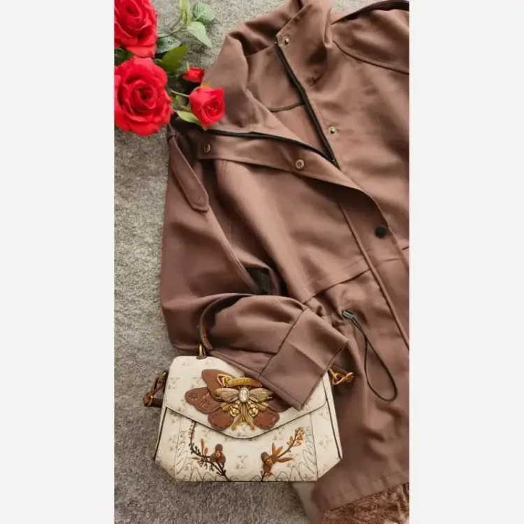 بارونی زنانه پرستو جنس کتان تی سی اعلا کمر گت دار رنگ بندی متنوع سایز 1 و 2