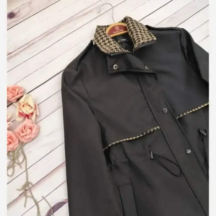 بارانی زنانه سانتانا وارداتی آستردار مشکی مدل کریستال قد 88
