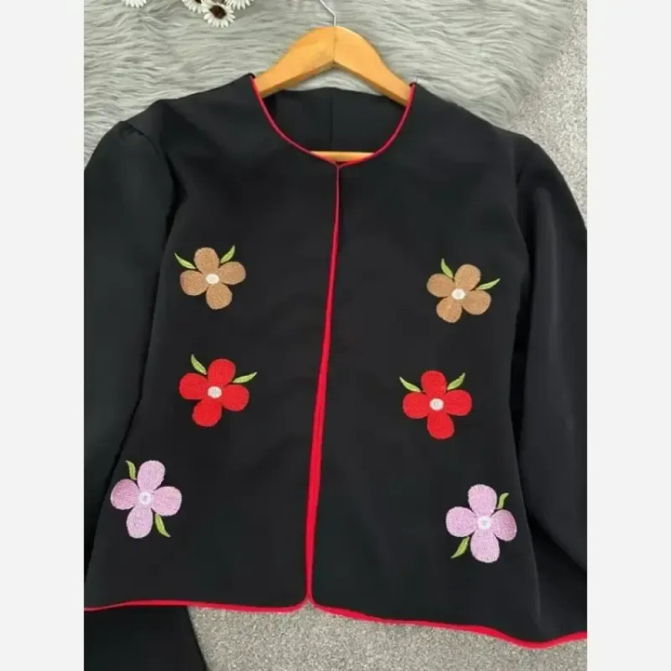 کت و سارافون گلدوزی نیایش مازراتی مشکی فری سایز