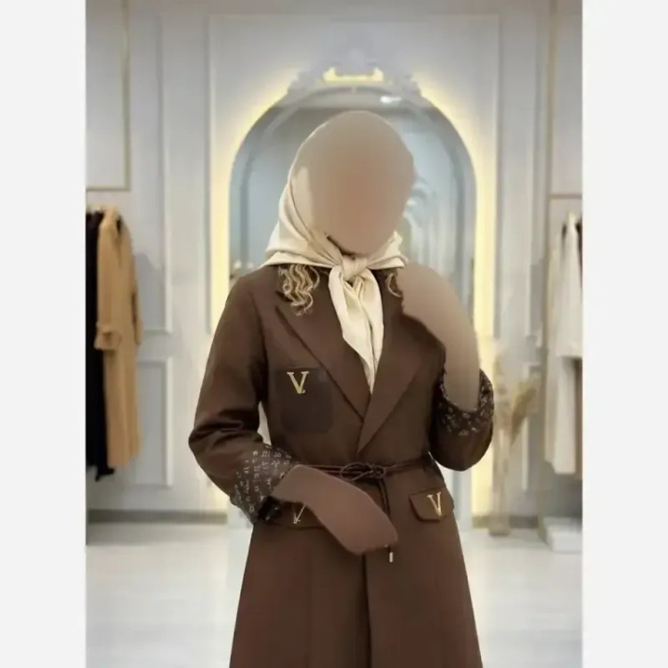 مانتو کتی پاییزه بلند مازراتی کجراه اعلا رنگ بندی متنوع سایز یک و دو