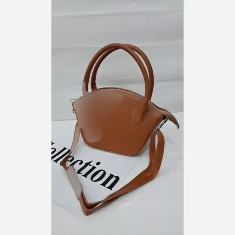 کیف دستی دوشی چرم سایز 15 در 20 رنگ خردلی و زرشکی