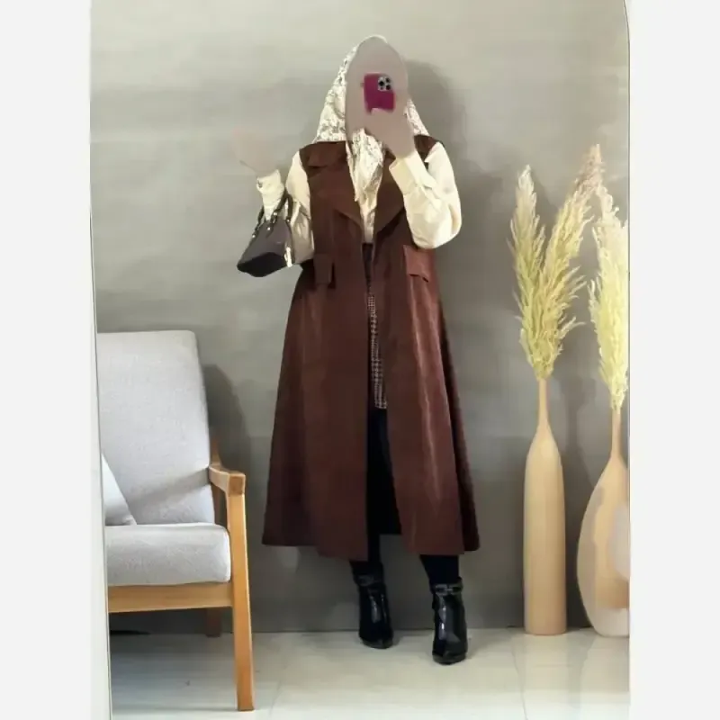 ست سه تکه شومیز وست و دامن پیلی طنین رنگ کرم