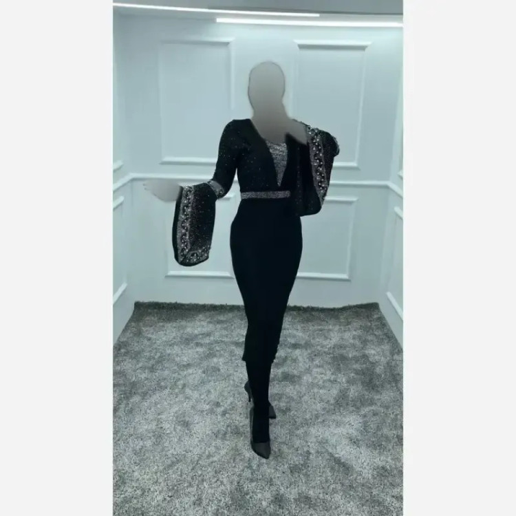 پیراهن مجلسی زنانه مدل دلینا جنس لمه قد 120 رنگ مشکی سایز 38 تا 40