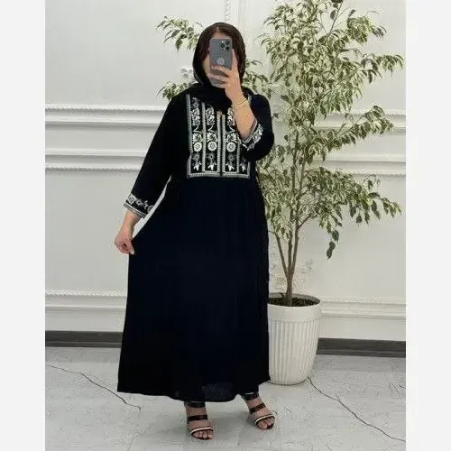 مانتو ساحلی نخی مشکی فری سایز بلند طرح چاپی کمربنددار
