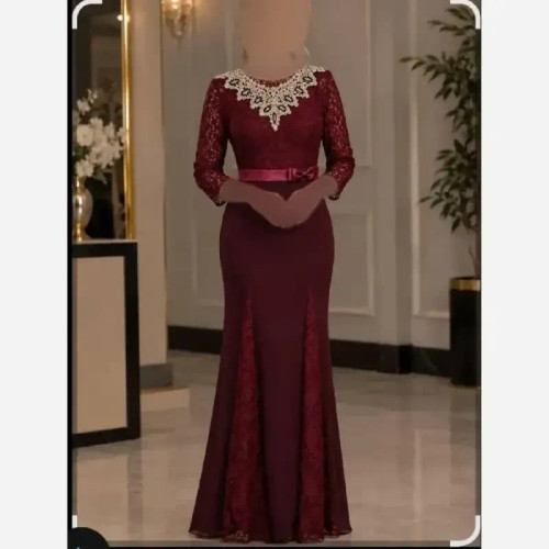 ماکسی مجلسی زنانه کرپ کش و دانتل آستین سه ربع قد 147 رنگ سرمه ای و زرشکی فری سایز