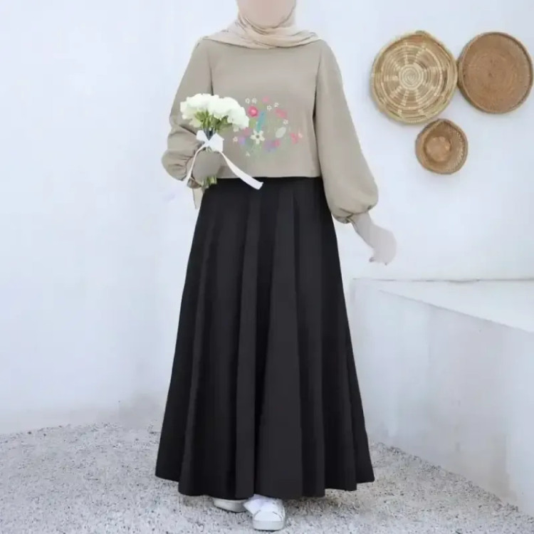 ست رویه و سارافون زنانه مازراتی گلدوزی شده فری سایز مشکی و موشی