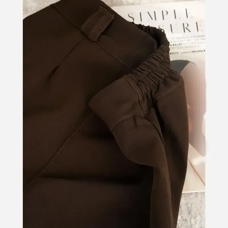 شلوار نیم بگ زنانه پارچه مازراتی رنگ مشکی و سورمه ای و قهوه ای سایز سه تا شش