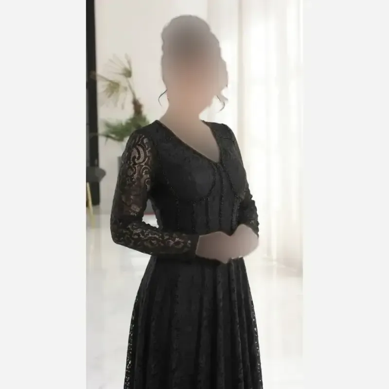 لباس مجلسی دانتل مشکی سبز سنگدوزی شده سایز بزرگ کاپدار قد 155