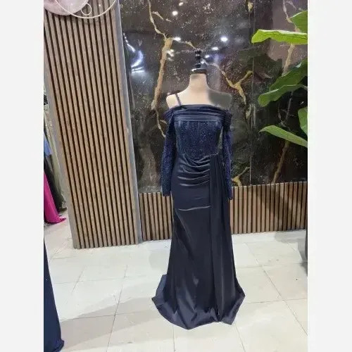 لباس مجلسی زنانه بالاتنه دانتل و دامن دراپه سایز 36 تا 46