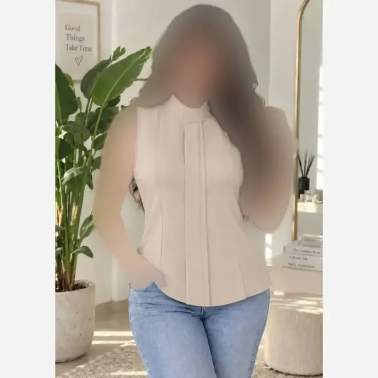 شومیز زنانه خانگی آستین پاکتی پارچه مراکشی گرم بالا رنگ کرم فری سایز مناسب 40 تا 48
