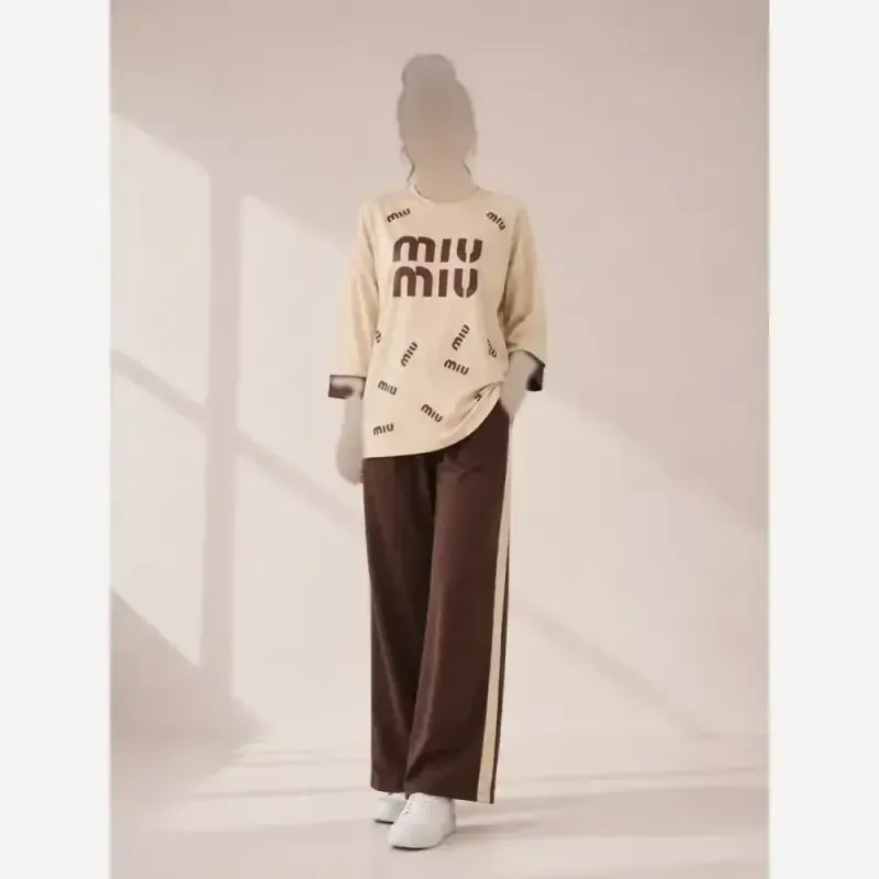 ست کرمی mio mio جنس اسپان گلکسی سایز 38 تا 48