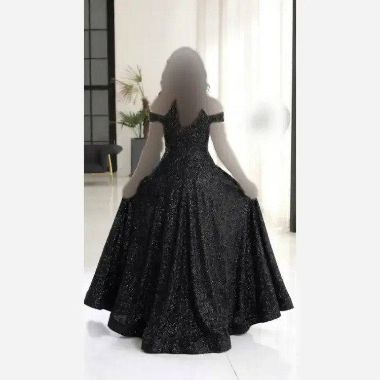 ماکسی دانتل چمنی مشکی کاپدار و استردار نگیندوزی شده سایز 38 تا 52