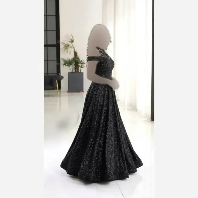 ماکسی مجلسی دانتل چمنی مشکی کاپدار و استردار نگین دوزی شده سایز 38 تا 52